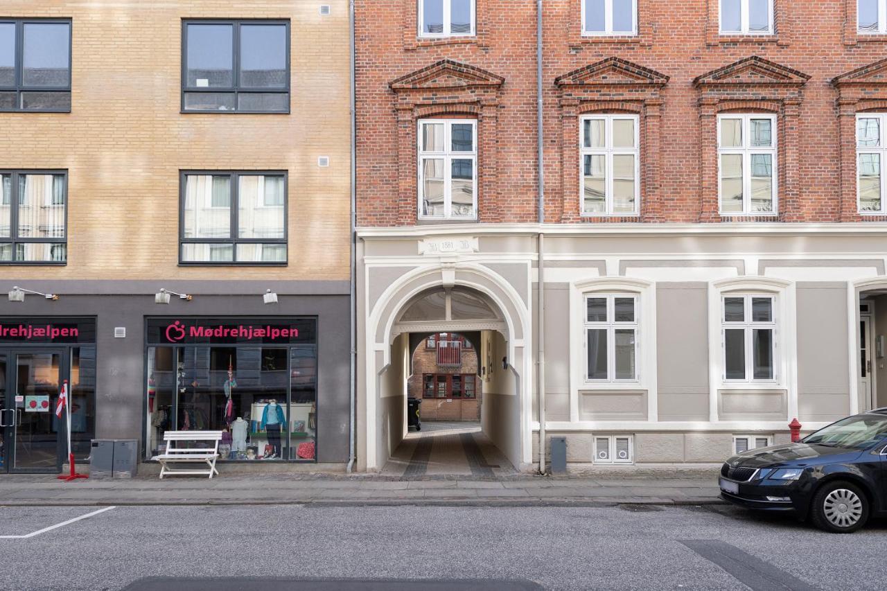 Aday - Apartment Suite 3 Aalborg Center Eksteriør bilde